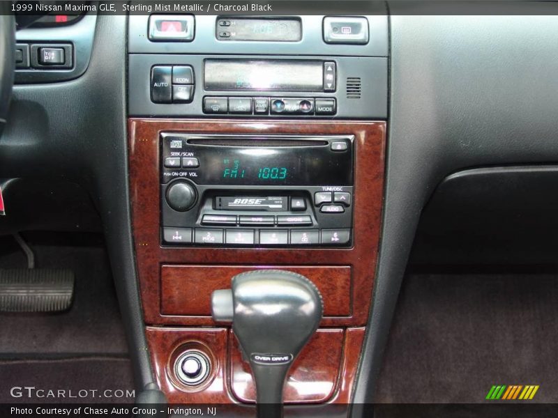 Sterling Mist Metallic / Charcoal Black 1999 Nissan Maxima GLE