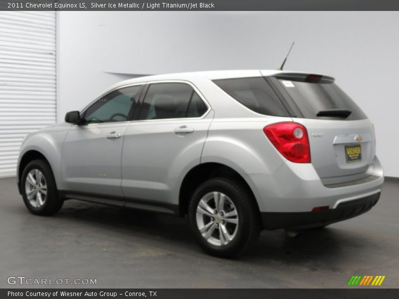 Silver Ice Metallic / Light Titanium/Jet Black 2011 Chevrolet Equinox LS