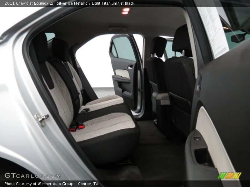 Silver Ice Metallic / Light Titanium/Jet Black 2011 Chevrolet Equinox LS