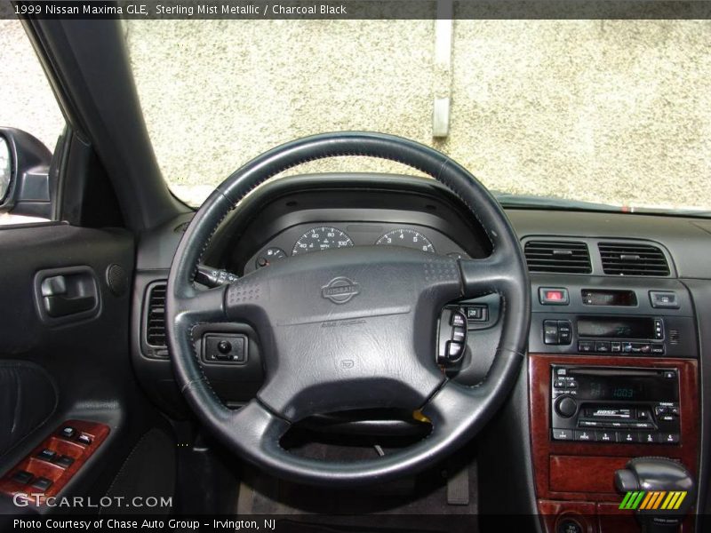Sterling Mist Metallic / Charcoal Black 1999 Nissan Maxima GLE