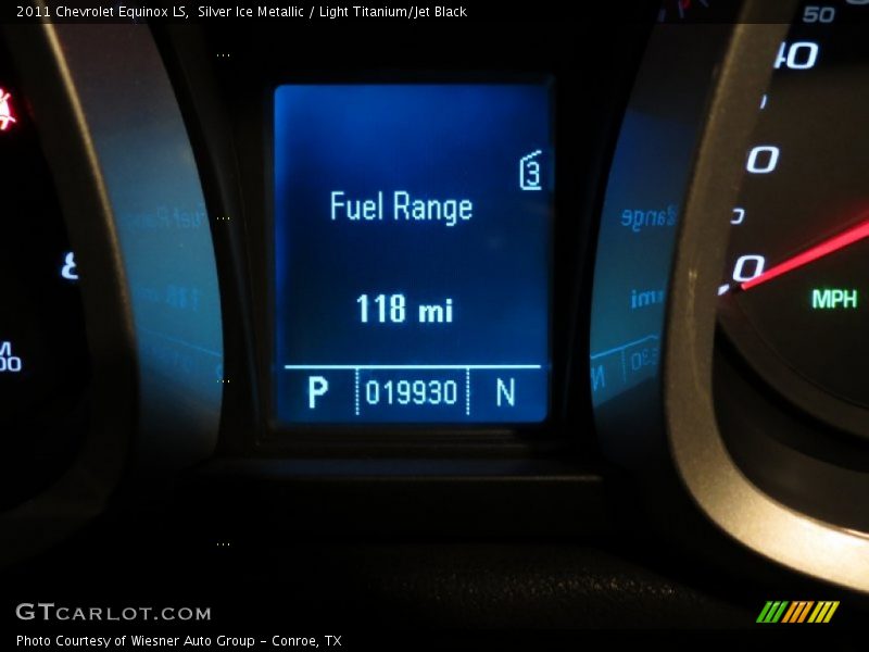 Silver Ice Metallic / Light Titanium/Jet Black 2011 Chevrolet Equinox LS