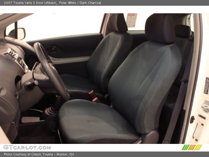 Polar White / Dark Charcoal 2007 Toyota Yaris 3 Door Liftback