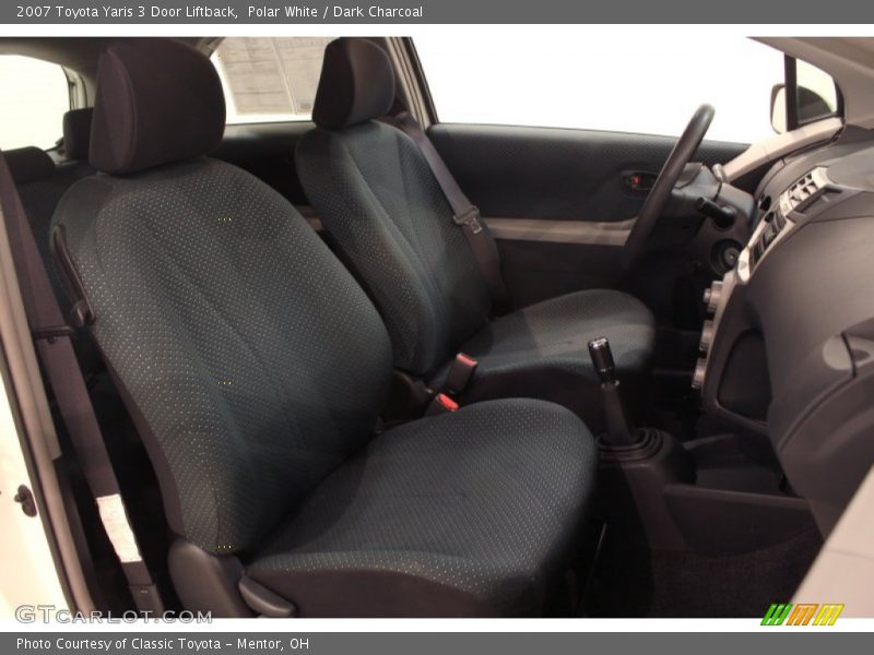 Polar White / Dark Charcoal 2007 Toyota Yaris 3 Door Liftback