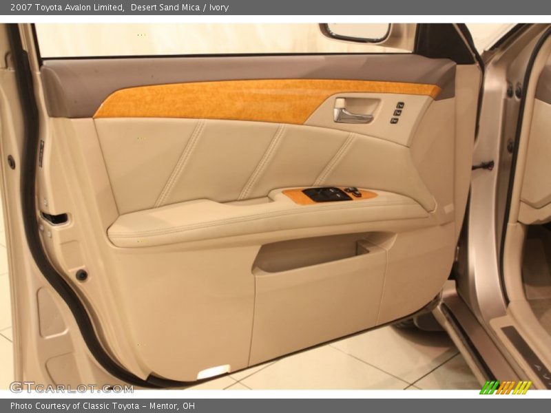 Desert Sand Mica / Ivory 2007 Toyota Avalon Limited