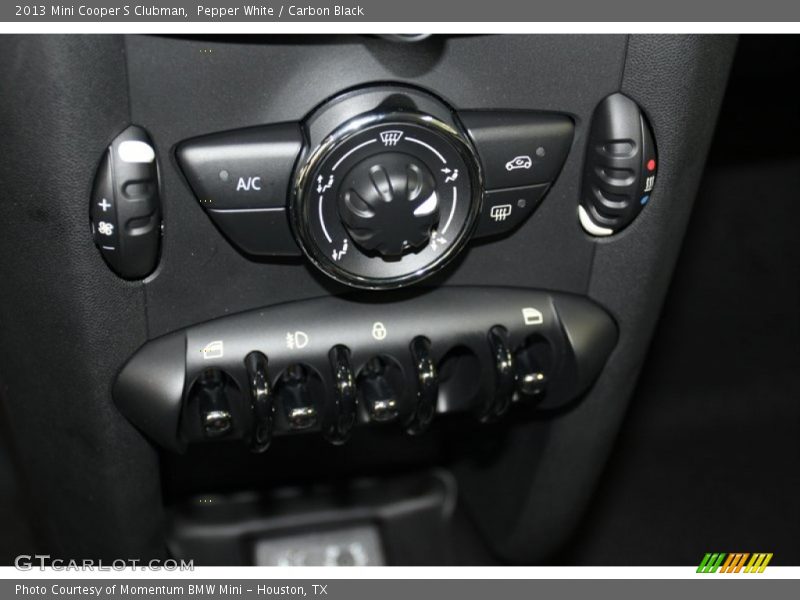 Pepper White / Carbon Black 2013 Mini Cooper S Clubman