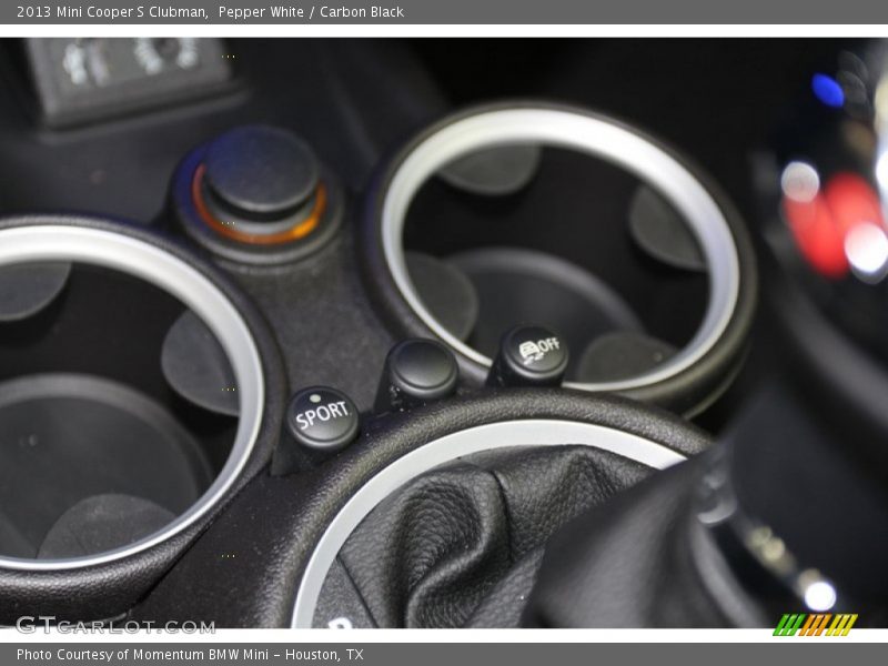 Pepper White / Carbon Black 2013 Mini Cooper S Clubman