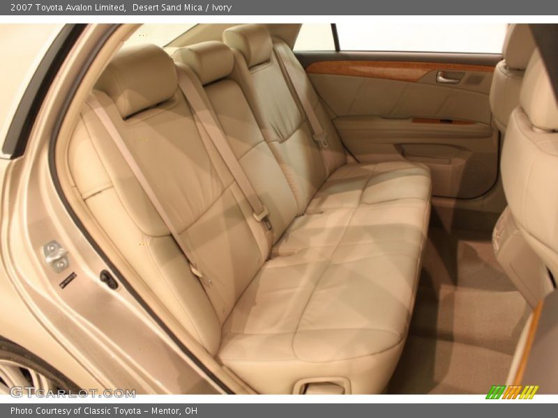 Desert Sand Mica / Ivory 2007 Toyota Avalon Limited