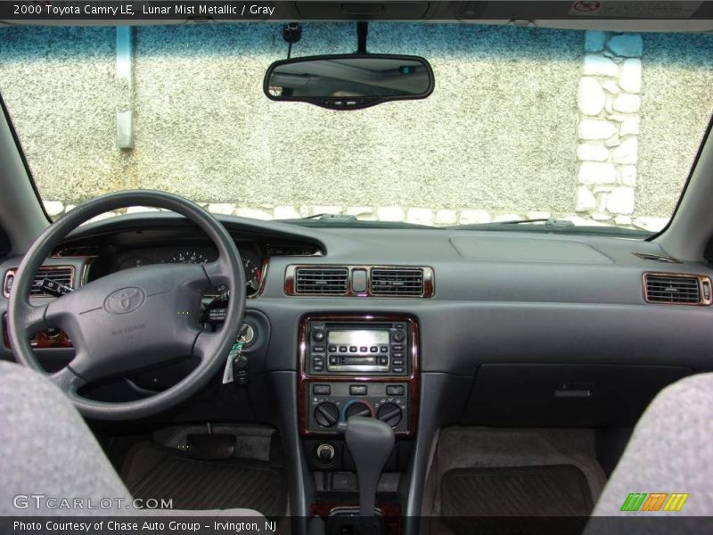 Lunar Mist Metallic / Gray 2000 Toyota Camry LE