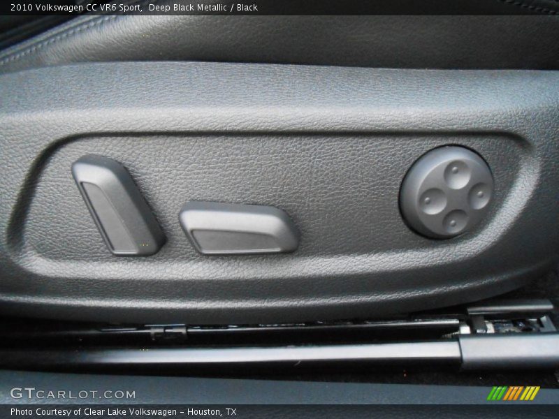 Front Seat of 2010 CC VR6 Sport