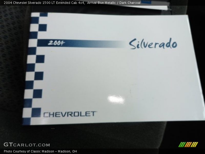 Arrival Blue Metallic / Dark Charcoal 2004 Chevrolet Silverado 1500 LT Extended Cab 4x4
