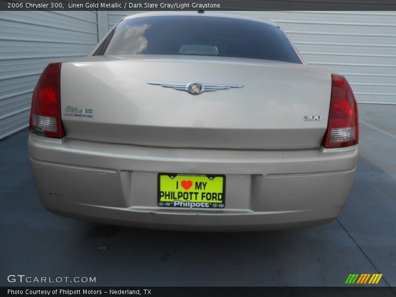 Linen Gold Metallic / Dark Slate Gray/Light Graystone 2006 Chrysler 300