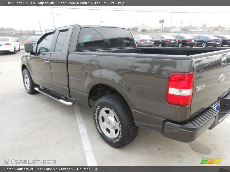 Dark Stone Metallic / Medium Flint Grey 2005 Ford F150 XL SuperCab
