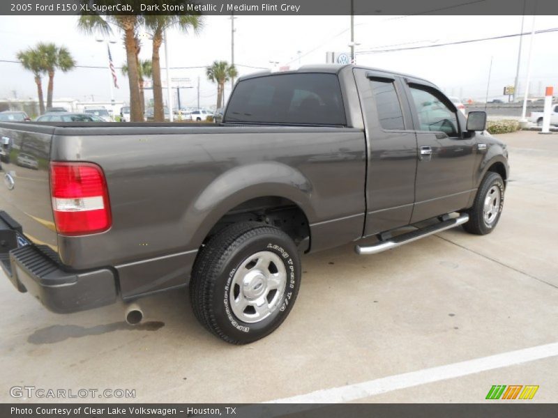 Dark Stone Metallic / Medium Flint Grey 2005 Ford F150 XL SuperCab