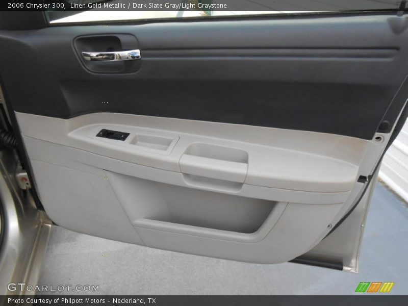 Linen Gold Metallic / Dark Slate Gray/Light Graystone 2006 Chrysler 300