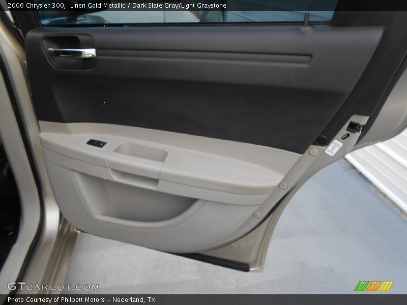 Linen Gold Metallic / Dark Slate Gray/Light Graystone 2006 Chrysler 300