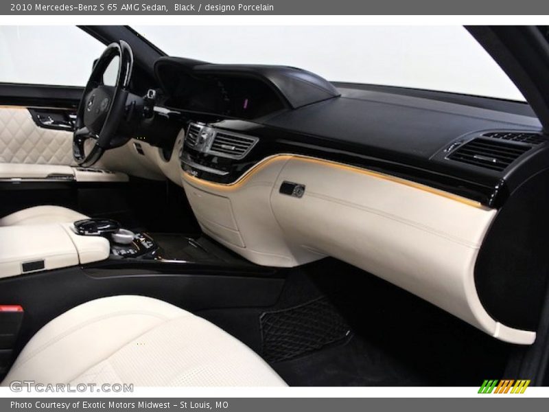 Dashboard of 2010 S 65 AMG Sedan