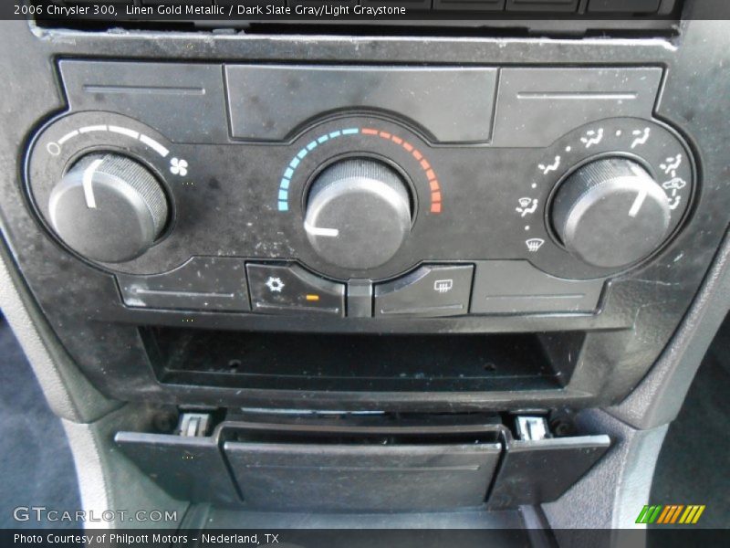 Linen Gold Metallic / Dark Slate Gray/Light Graystone 2006 Chrysler 300