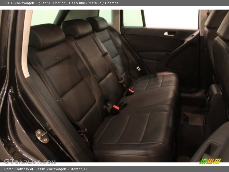 Deep Black Metallic / Charcoal 2010 Volkswagen Tiguan SE 4Motion