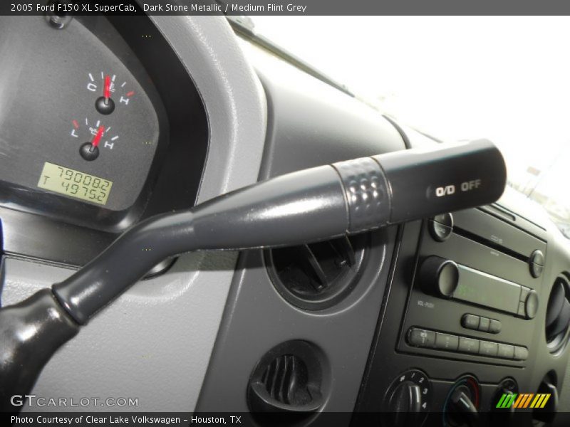 Dark Stone Metallic / Medium Flint Grey 2005 Ford F150 XL SuperCab