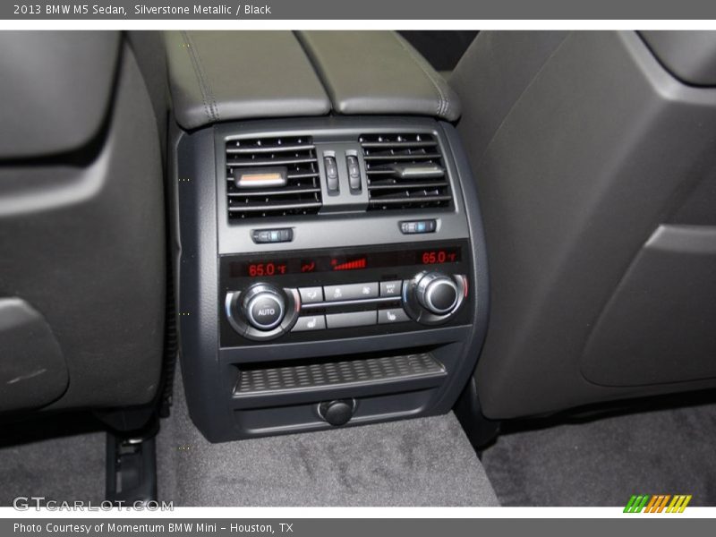 Silverstone Metallic / Black 2013 BMW M5 Sedan