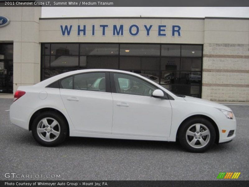 Summit White / Medium Titanium 2011 Chevrolet Cruze LT