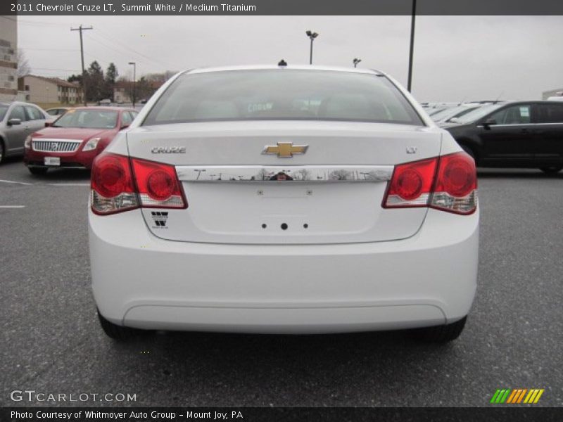 Summit White / Medium Titanium 2011 Chevrolet Cruze LT