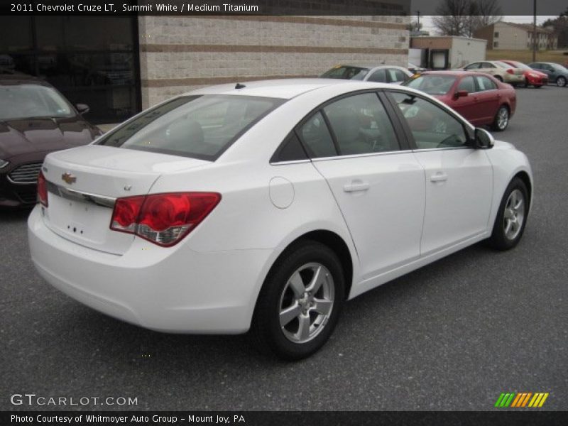 Summit White / Medium Titanium 2011 Chevrolet Cruze LT