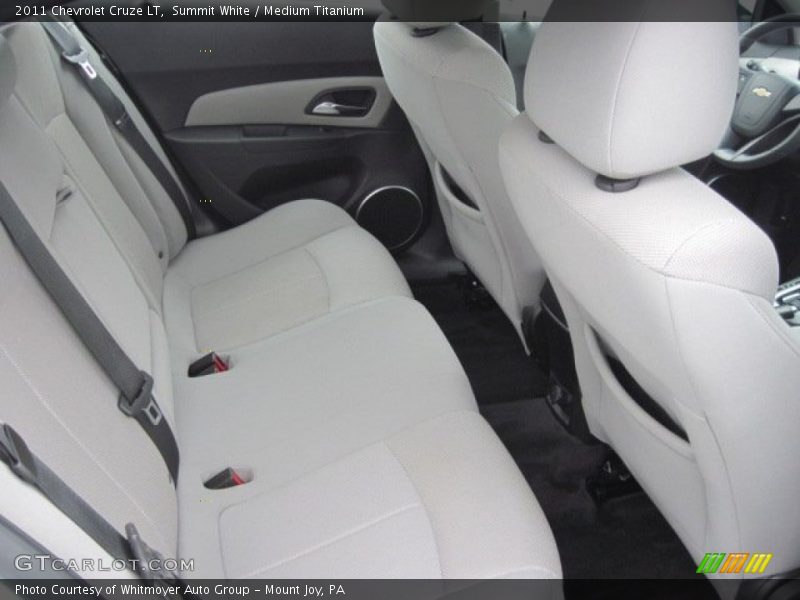 Summit White / Medium Titanium 2011 Chevrolet Cruze LT