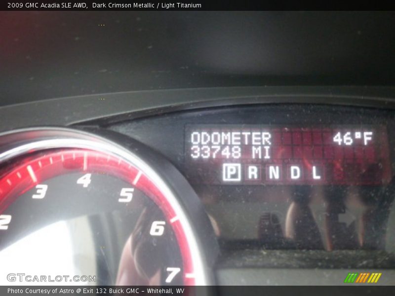Dark Crimson Metallic / Light Titanium 2009 GMC Acadia SLE AWD