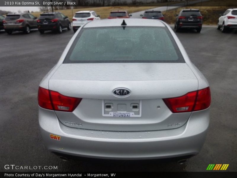 Bright Silver / Black 2010 Kia Optima SX