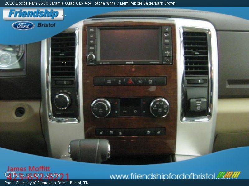 Stone White / Light Pebble Beige/Bark Brown 2010 Dodge Ram 1500 Laramie Quad Cab 4x4