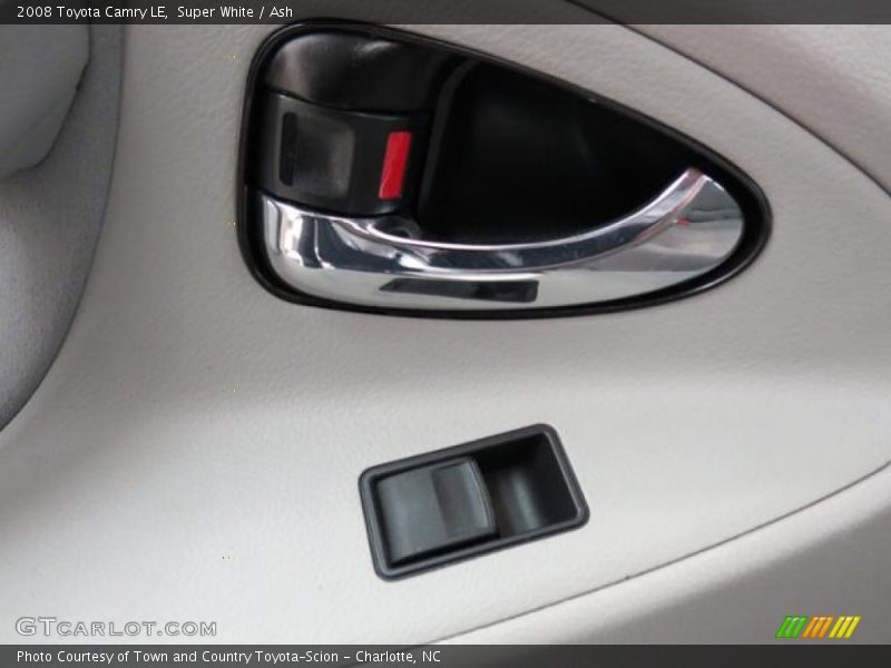 Super White / Ash 2008 Toyota Camry LE