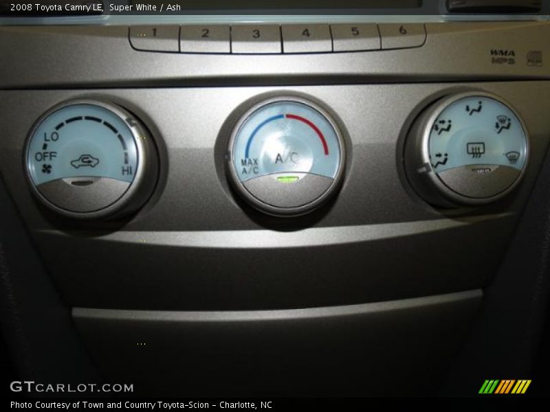 Super White / Ash 2008 Toyota Camry LE