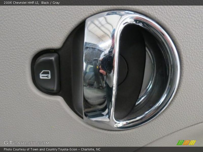 Black / Gray 2006 Chevrolet HHR LS