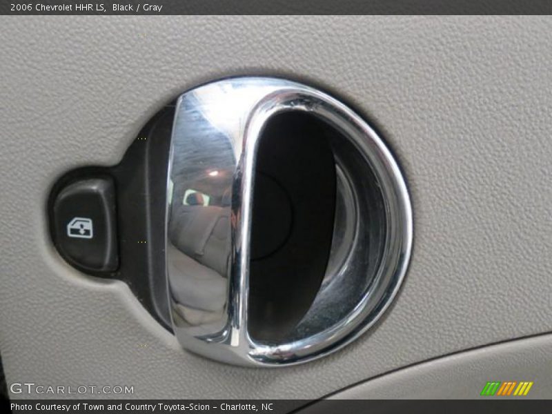 Black / Gray 2006 Chevrolet HHR LS