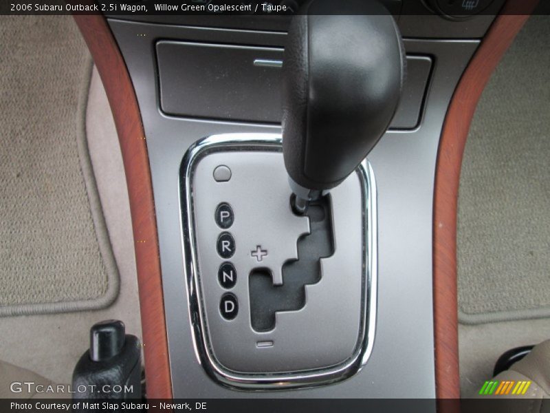 Willow Green Opalescent / Taupe 2006 Subaru Outback 2.5i Wagon