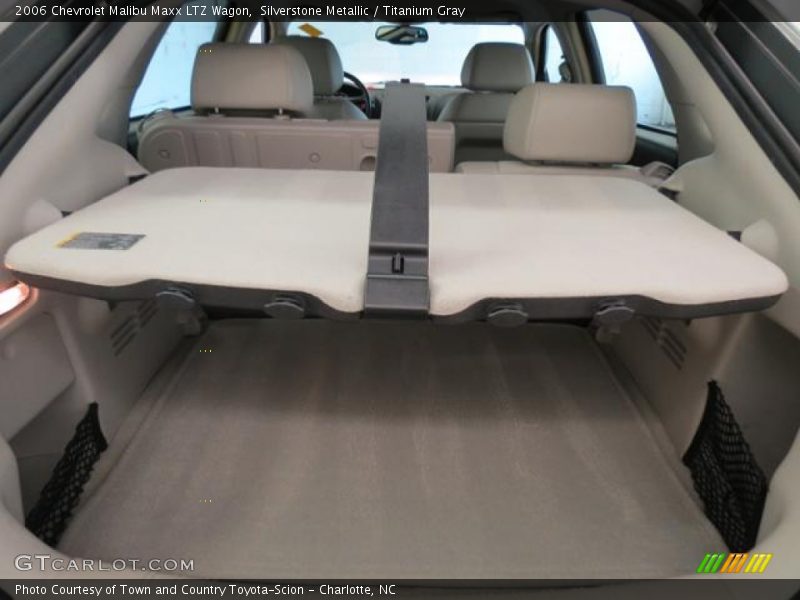  2006 Malibu Maxx LTZ Wagon Trunk