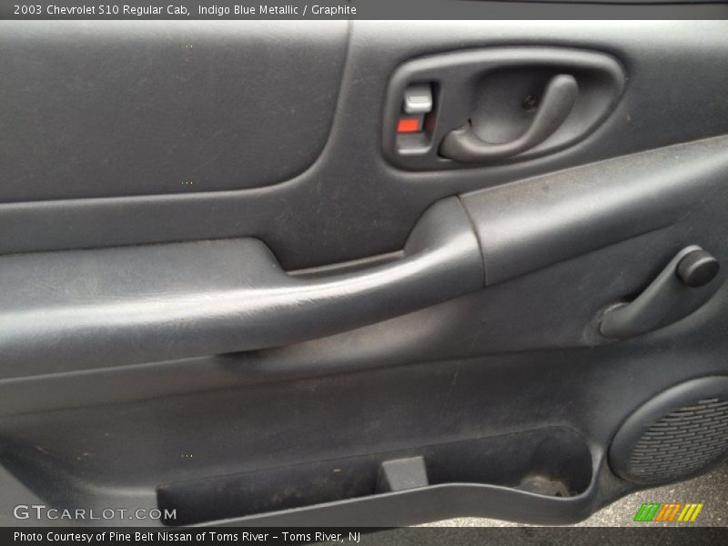 Indigo Blue Metallic / Graphite 2003 Chevrolet S10 Regular Cab