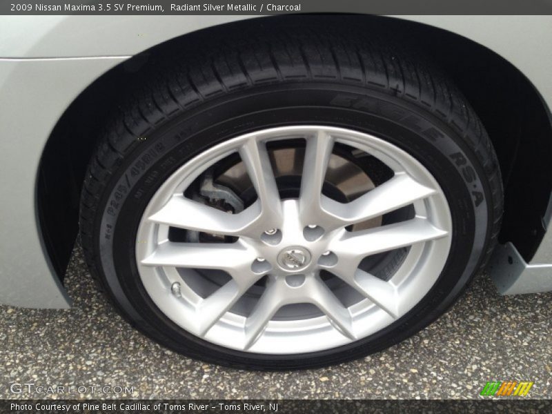 Radiant Silver Metallic / Charcoal 2009 Nissan Maxima 3.5 SV Premium