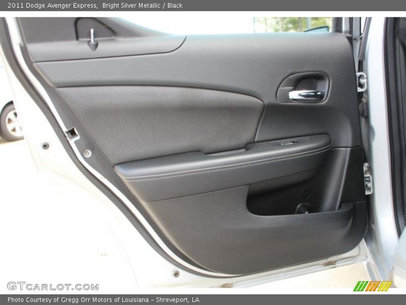 Bright Silver Metallic / Black 2011 Dodge Avenger Express