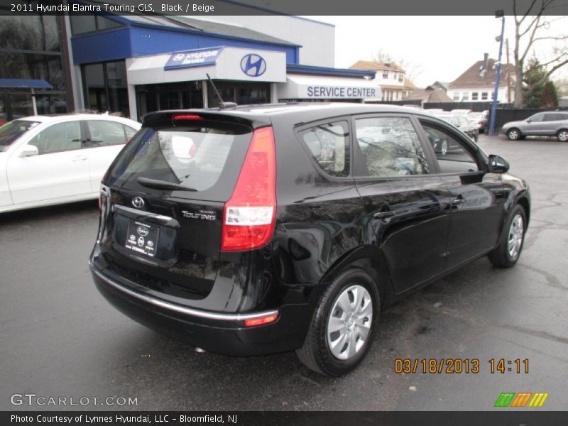 Black / Beige 2011 Hyundai Elantra Touring GLS