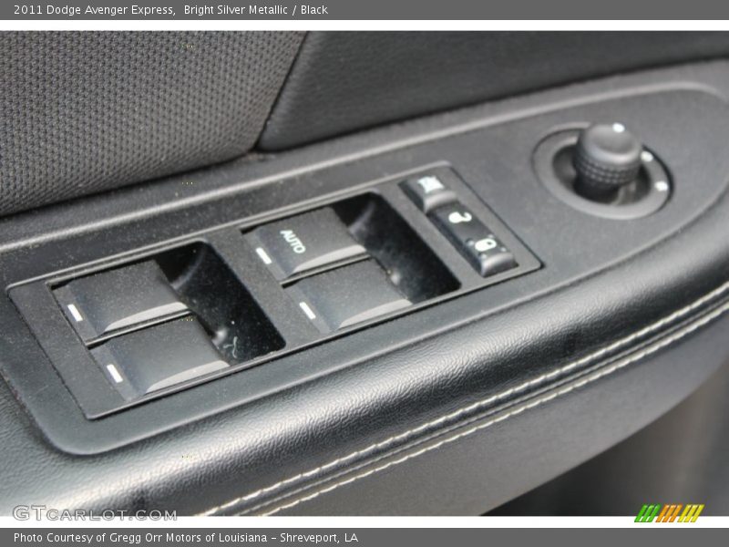 Bright Silver Metallic / Black 2011 Dodge Avenger Express