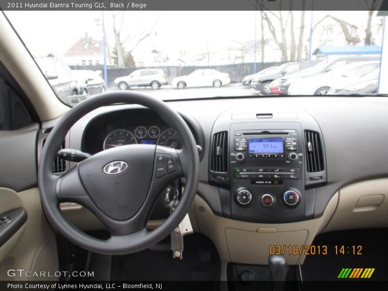 Black / Beige 2011 Hyundai Elantra Touring GLS
