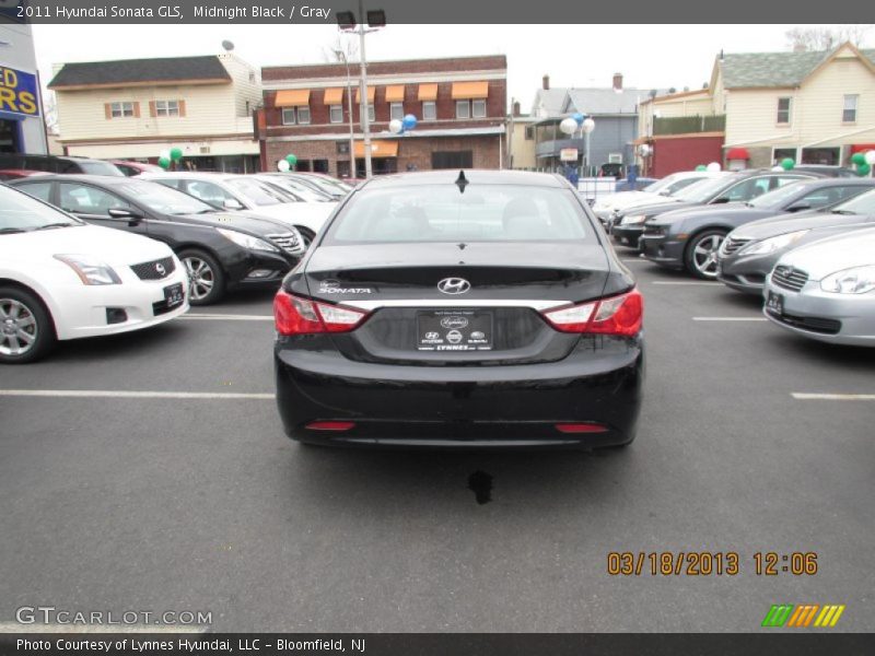 Midnight Black / Gray 2011 Hyundai Sonata GLS