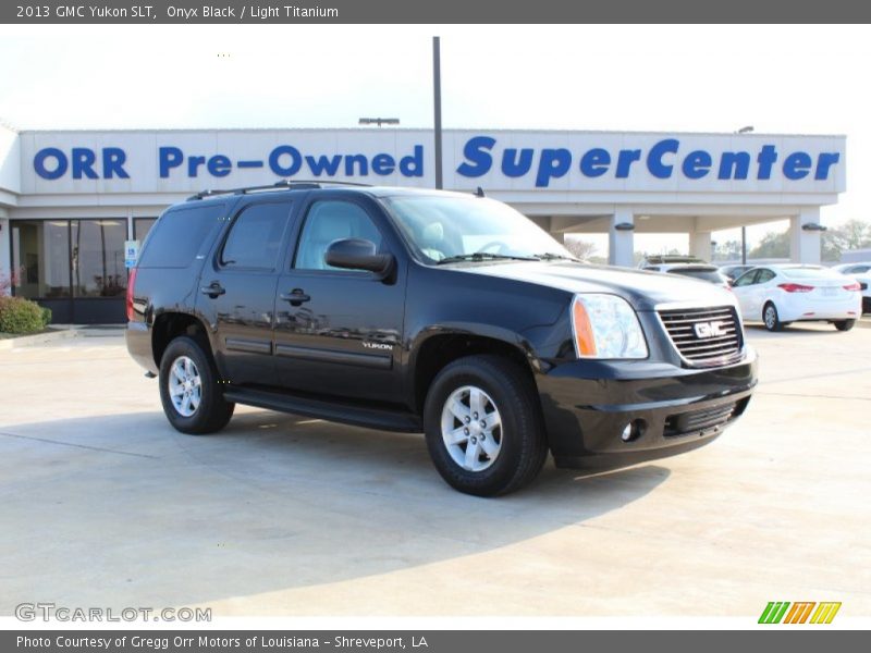 Onyx Black / Light Titanium 2013 GMC Yukon SLT