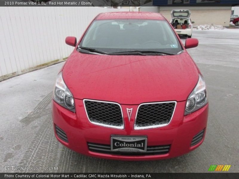 Red Hot Metallic / Ebony 2010 Pontiac Vibe 1.8L