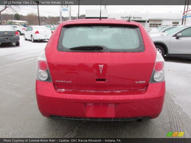 Red Hot Metallic / Ebony 2010 Pontiac Vibe 1.8L