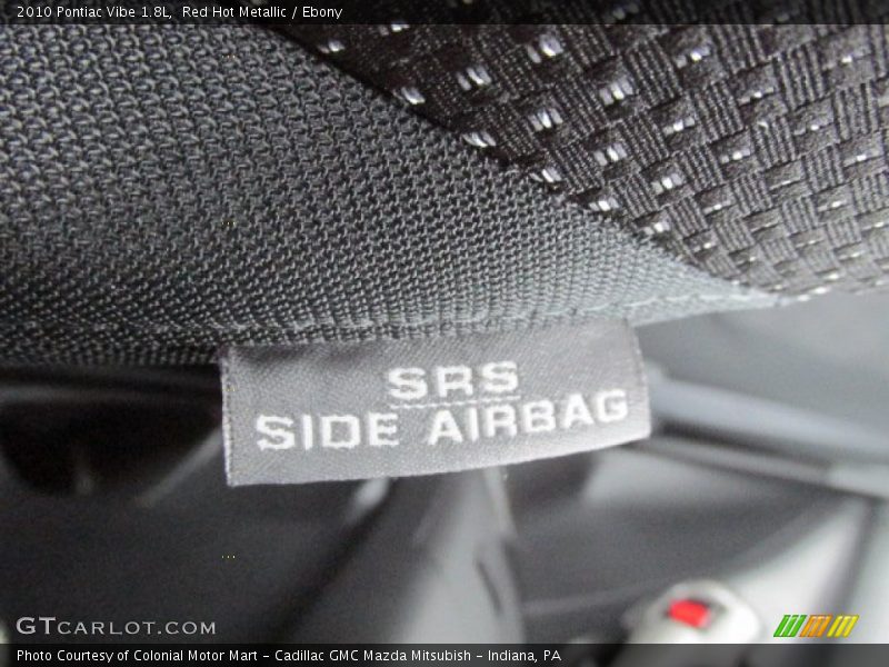 Red Hot Metallic / Ebony 2010 Pontiac Vibe 1.8L