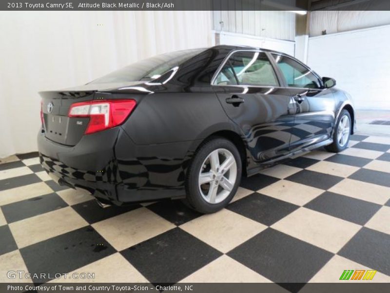 Attitude Black Metallic / Black/Ash 2013 Toyota Camry SE