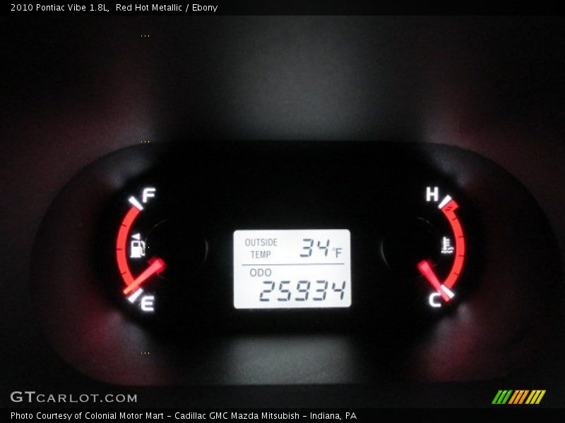 Red Hot Metallic / Ebony 2010 Pontiac Vibe 1.8L